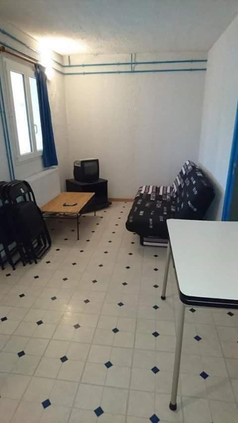 Appartamento Gogo location 1 Forest-Saint-Julien Esterno foto